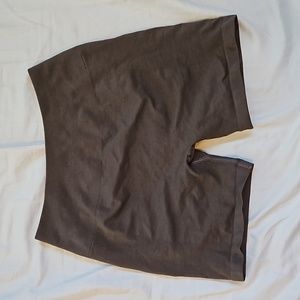 **SOLD** Alphalete Amplify Shorts - Mocha